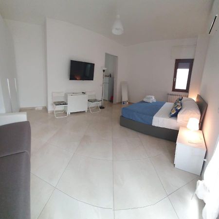 דירות סן אנג'לו Corner Terrace Sorrento Coast מראה חיצוני תמונה